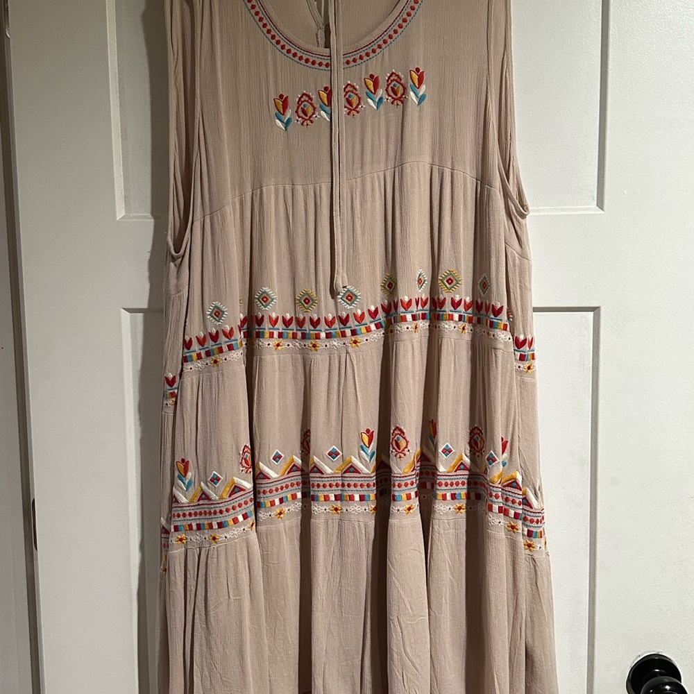 Chic Soul Beige Embroidered Dress